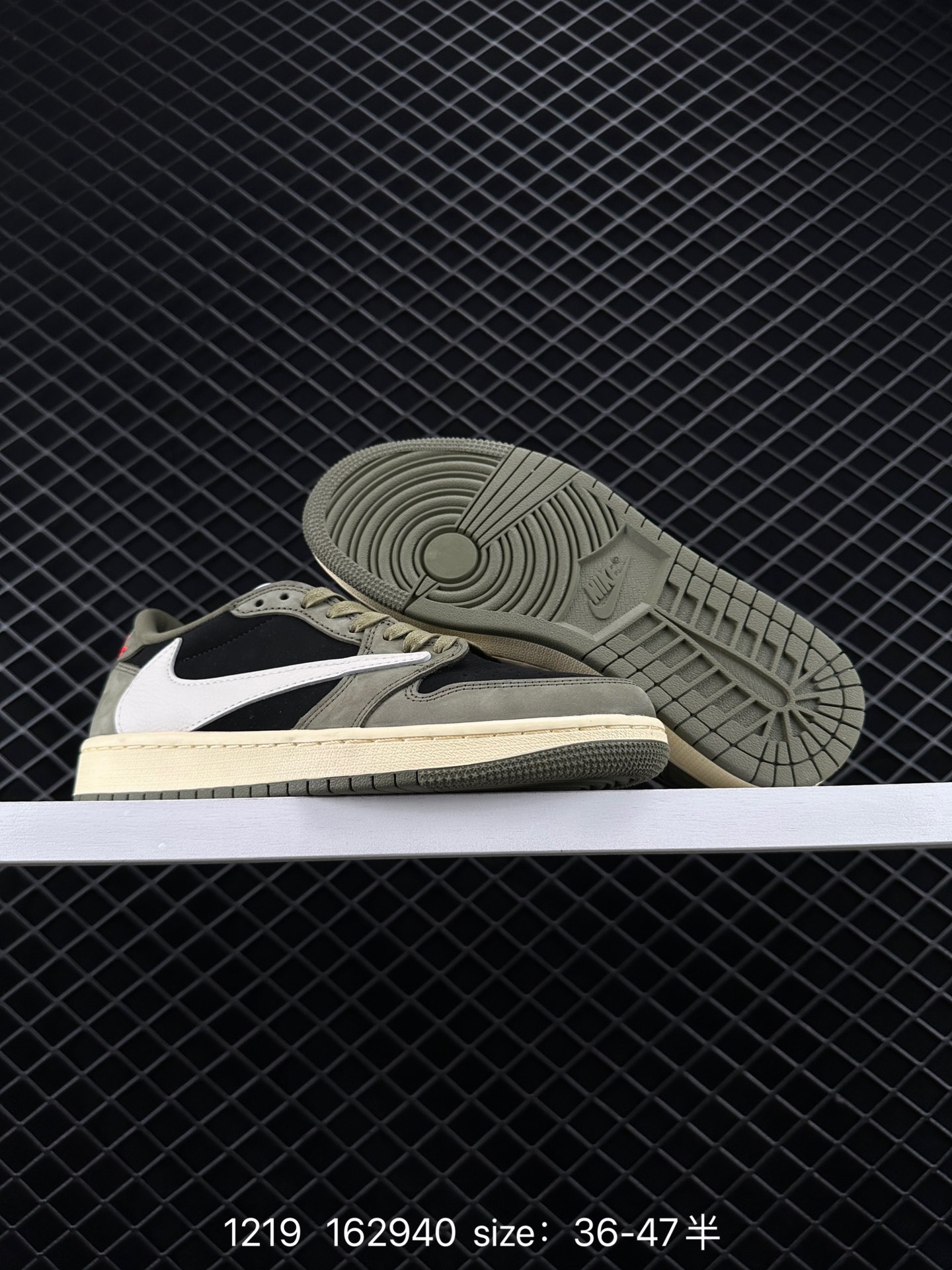 fragment design x Travis Scott x Nike Air Jordan 1 Low OG SP”Black/Green Toe“